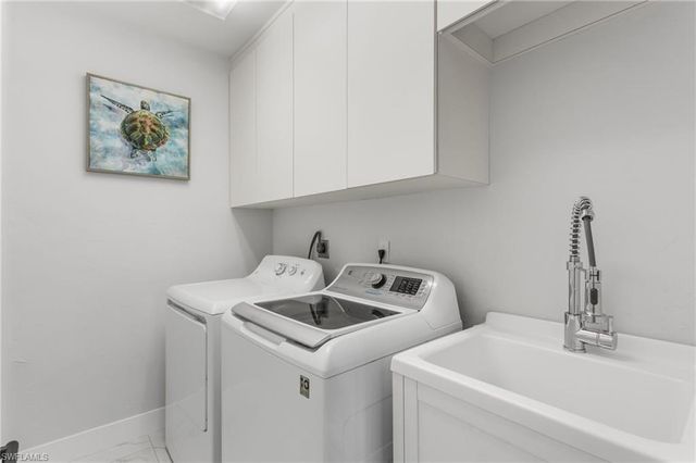 588 Tierra Mar LN 23, Naples, FL 34108