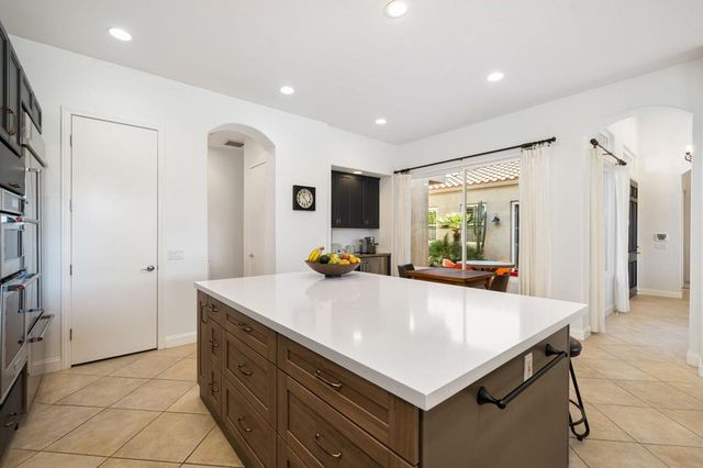 96 Via Bella, Rancho Mirage, CA 92270