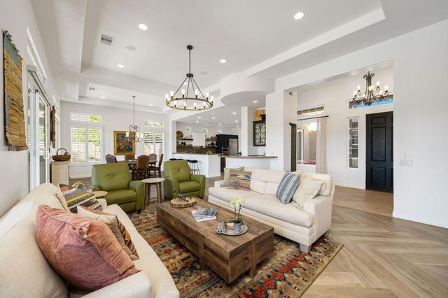 96 Via Bella, Rancho Mirage, CA 92270