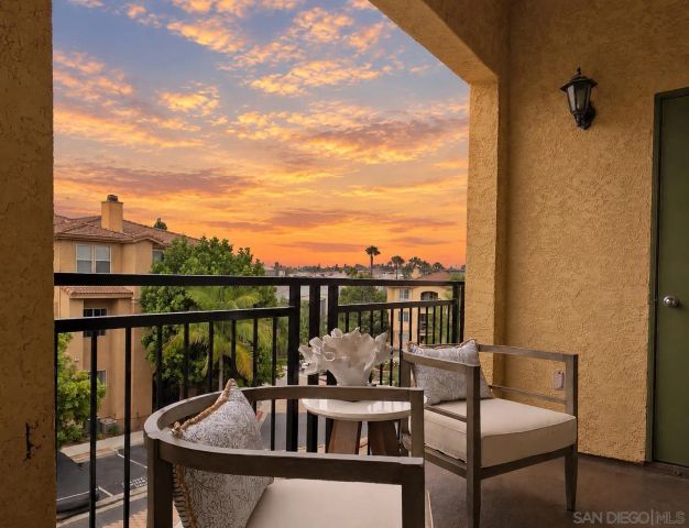 3830 Elijah 426, San Diego, CA 92130