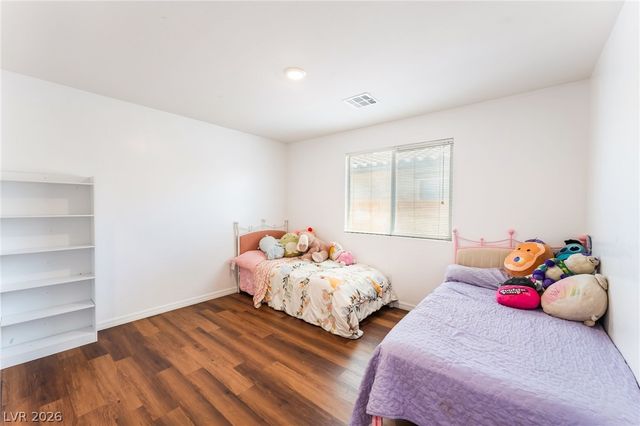 1886 Neoga Street, Las Vegas, NV 89115