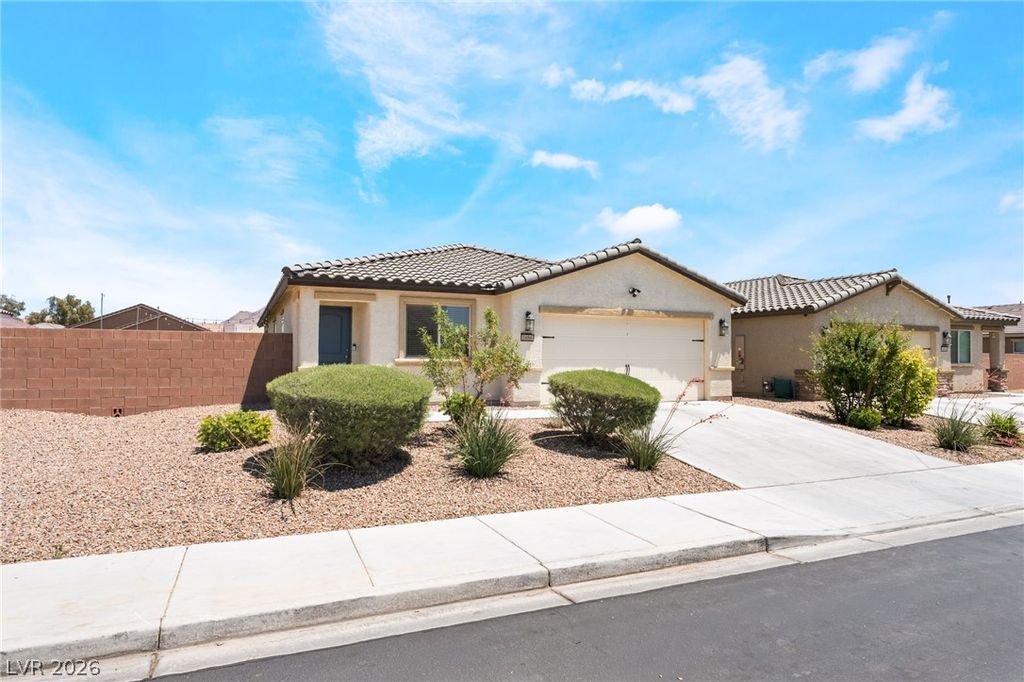 1886 Neoga Street, Las Vegas, NV 89115