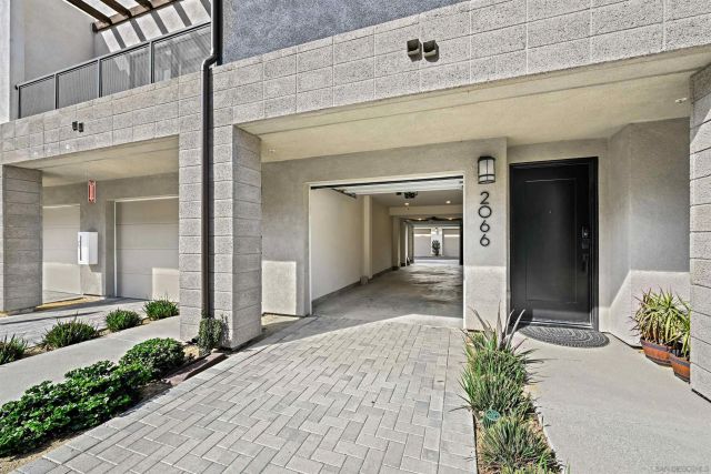 2066 Vela Ln, San Diego, CA 92154