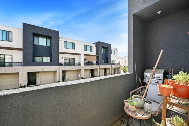 2066 Vela Ln, San Diego, CA 92154