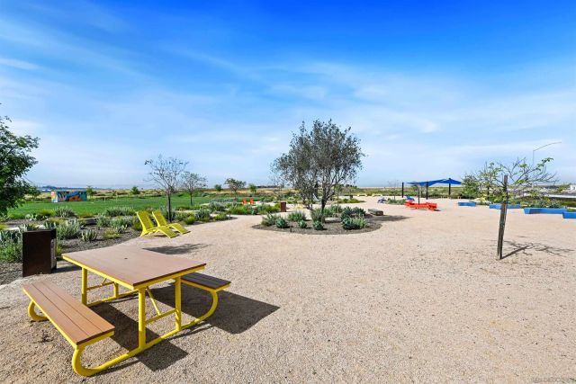 2066 Vela Ln, San Diego, CA 92154