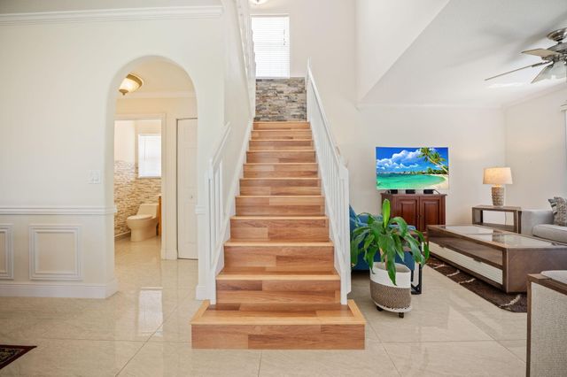 9058 Alexandra Circle, Wellington, FL 33414