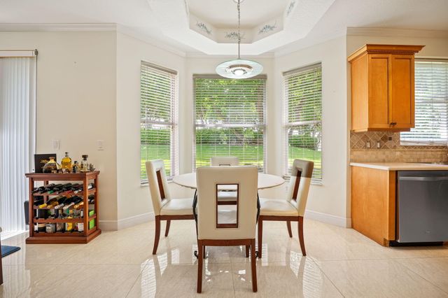 9058 Alexandra Circle, Wellington, FL 33414
