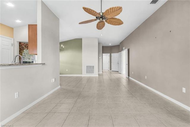2462 Anguilla DR, Cape Coral, FL 33991