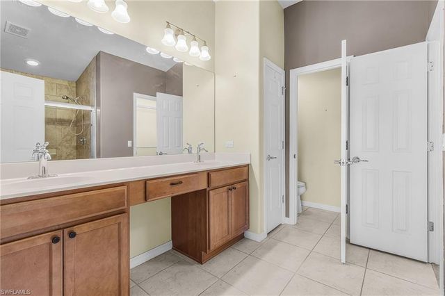 2462 Anguilla DR, Cape Coral, FL 33991