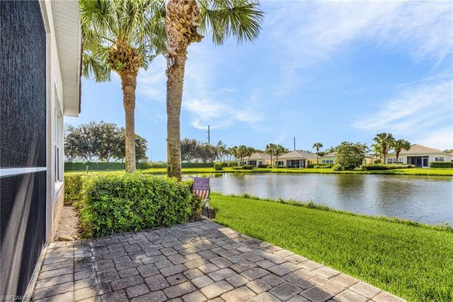 2462 Anguilla DR, Cape Coral, FL 33991