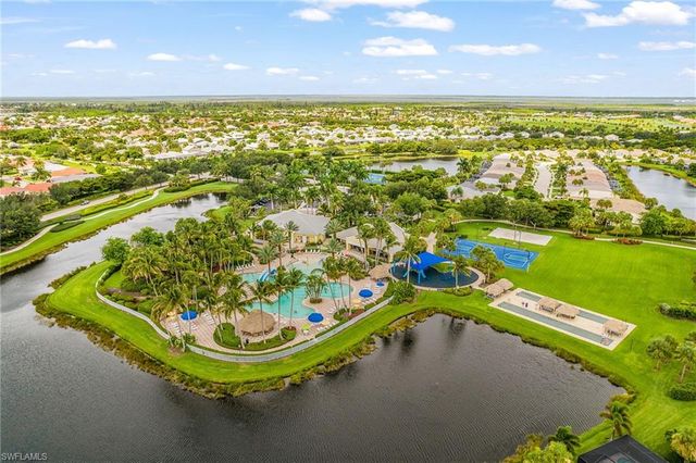 2462 Anguilla DR, Cape Coral, FL 33991