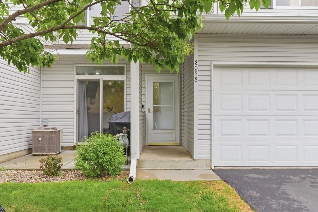 2058 Parkway Avenue, Shakopee, MN 55379 — photo 3