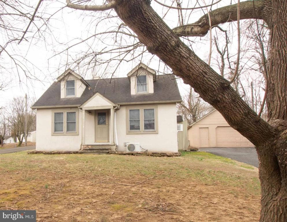 Image 2 of property listing at 1964 CONOWINGO RD, Rising Sun, MD 21911