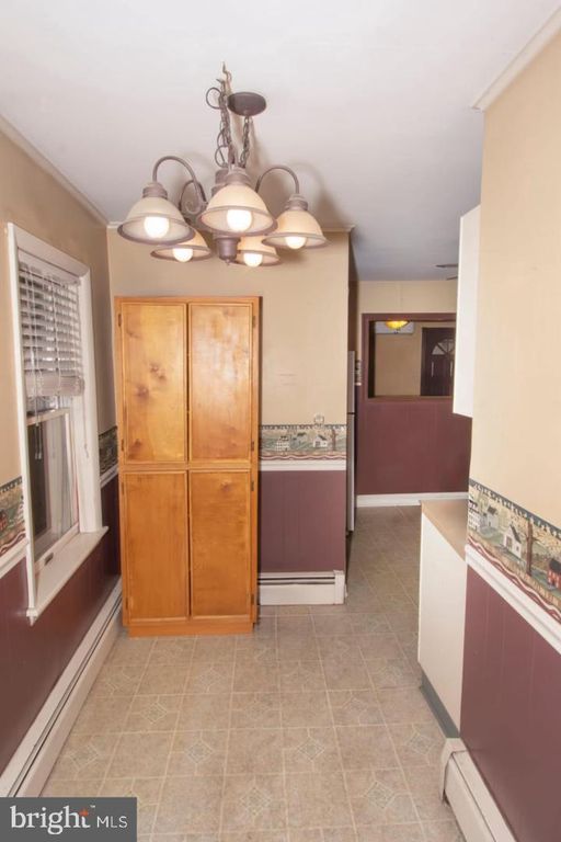 Image 9 of property listing at 1964 CONOWINGO RD, Rising Sun, MD 21911