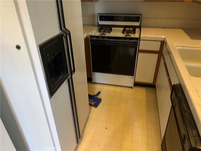 438 E Spruce, Inglewood, CA 90301