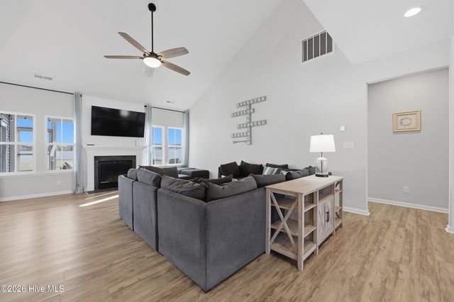 208 Campus Drive, Moyock, NC 27958