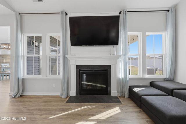 208 Campus Drive, Moyock, NC 27958