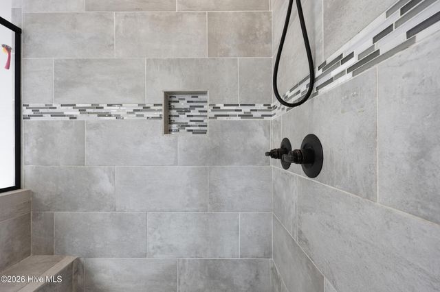 208 Campus Drive, Moyock, NC 27958