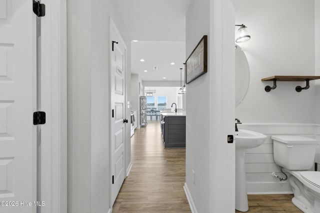 208 Campus Drive, Moyock, NC 27958