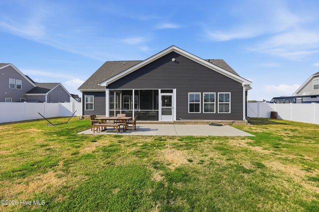 208 Campus Drive, Moyock, NC 27958