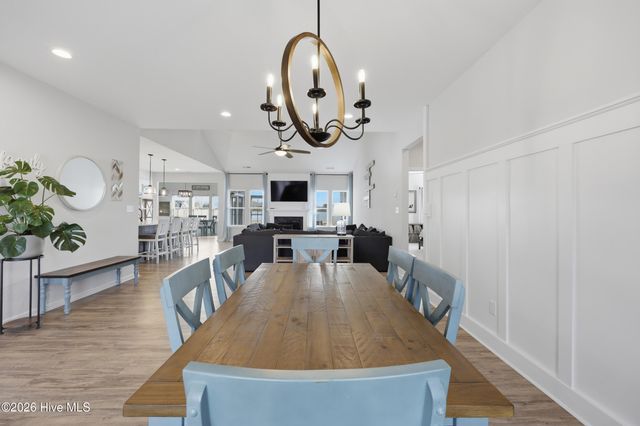 208 Campus Drive, Moyock, NC 27958