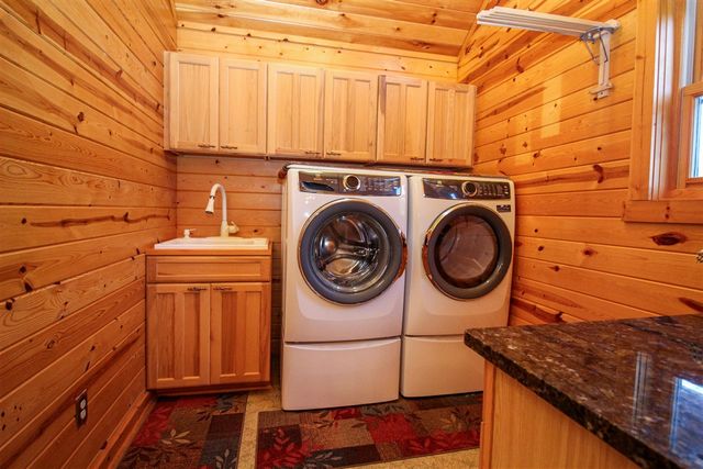 56664 Tanner Trail, Three Rivers, MI 49093