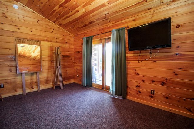 56664 Tanner Trail, Three Rivers, MI 49093