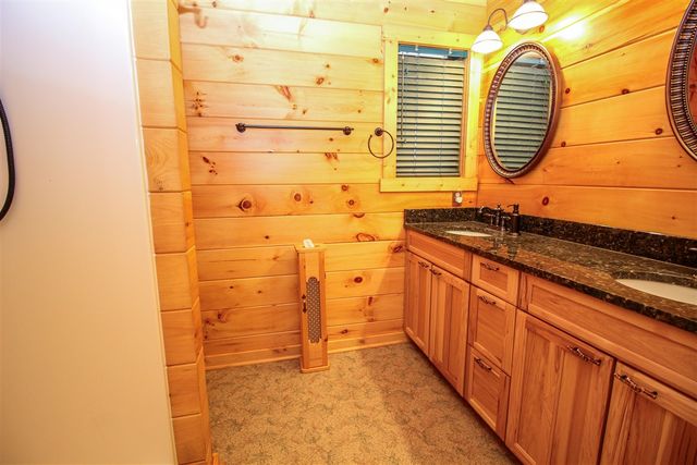56664 Tanner Trail, Three Rivers, MI 49093