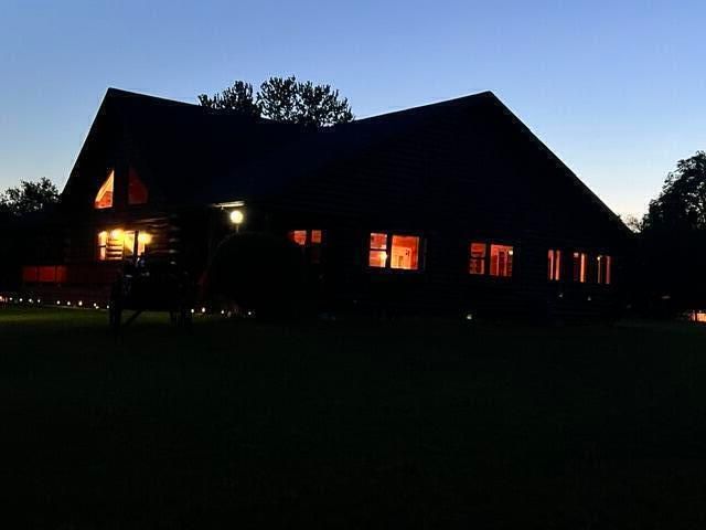 56664 Tanner Trail, Three Rivers, MI 49093