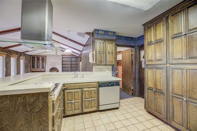 2328 Parkland Way, Norman, OK 73069