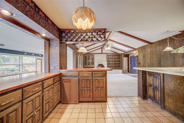 2328 Parkland Way, Norman, OK 73069