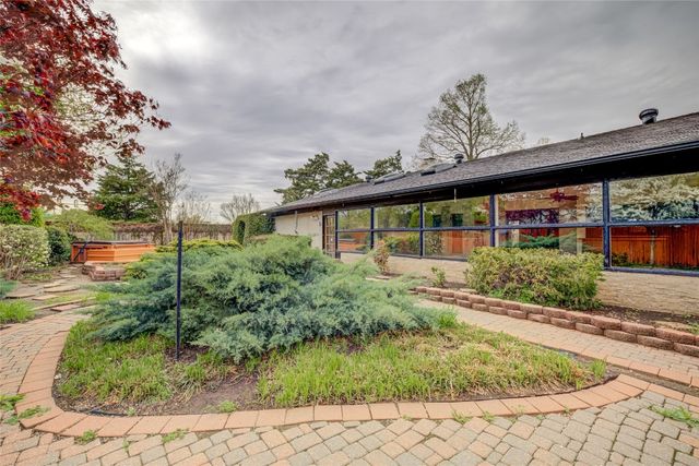 2328 Parkland Way, Norman, OK 73069