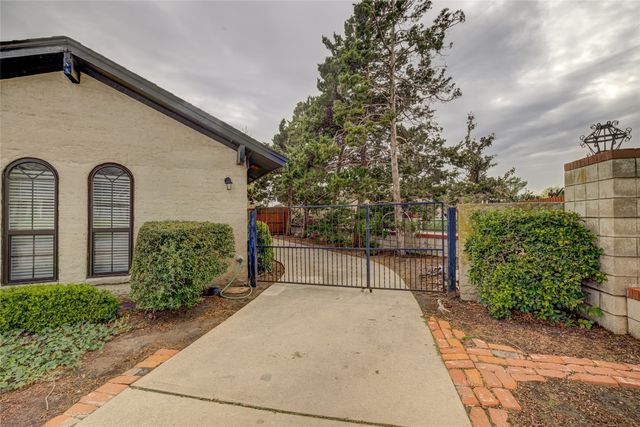 2328 Parkland Way, Norman, OK 73069
