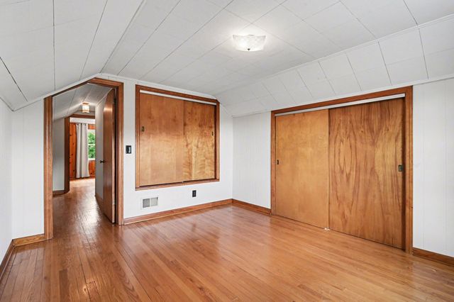 411 Swan Circle, Elsmere, KY 41018