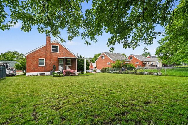 411 Swan Circle, Elsmere, KY 41018