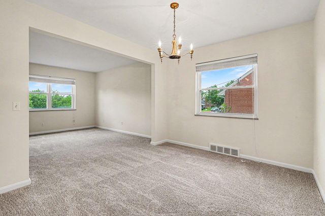 411 Swan Circle, Elsmere, KY 41018