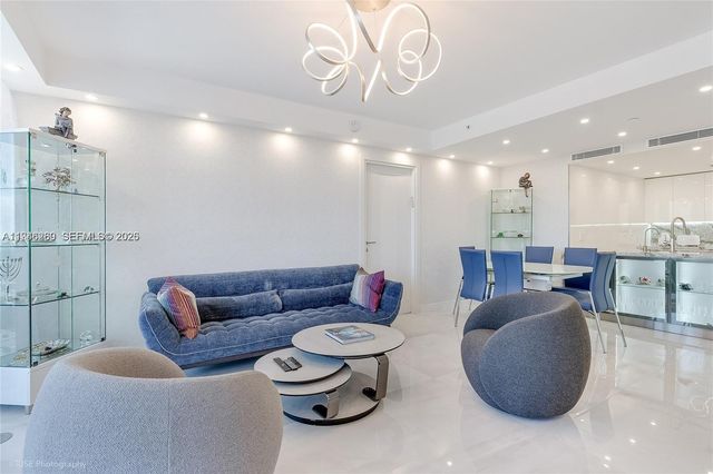 17201 Collins Ave 2409, Sunny Isles Beach, FL 33160