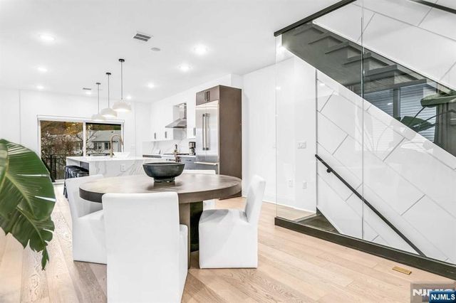 38 Hudson Avenue, Edgewater, NJ 07020