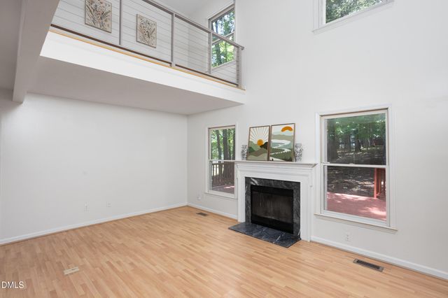 211 Oxford Hills Drive, Chapel Hill, NC 27514