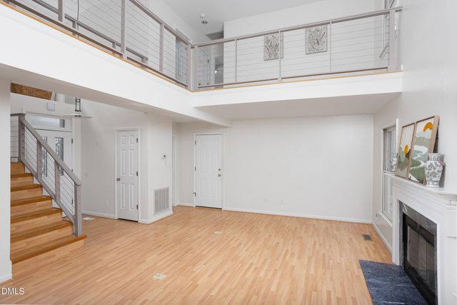 211 Oxford Hills Drive, Chapel Hill, NC 27514