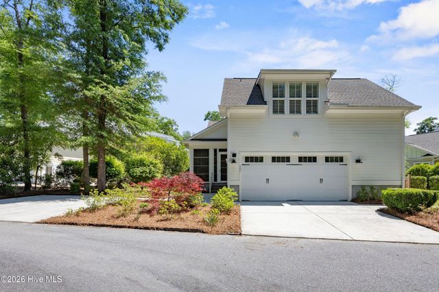 321 Jenoa Drive, Castle Hayne, NC 28429