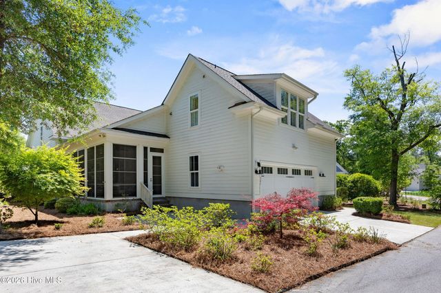 321 Jenoa Drive, Castle Hayne, NC 28429
