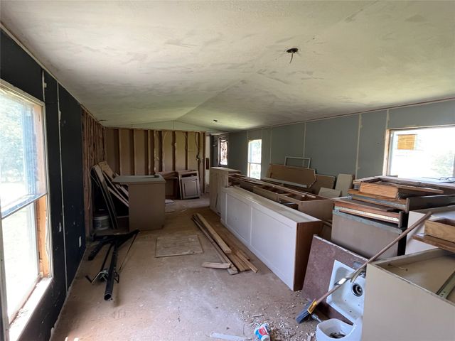 518 Eagle Street, Dublin, TX 76446