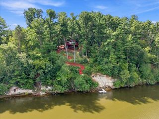 W10192 Schiefelbein Road, Poynette, WI 53955