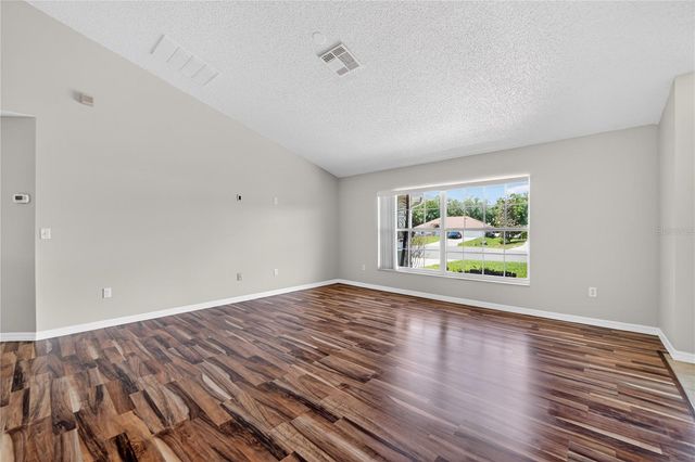 4704 FLACK COURT, Kissimmee, FL 34758