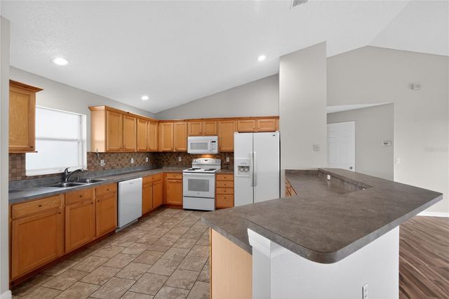 4704 FLACK COURT, Kissimmee, FL 34758