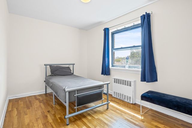 14710 84th Rd Apt 4G, New York City, NY 11435