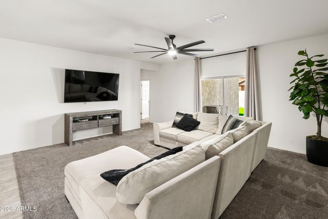 4809 S 108th Avenue S, Tolleson, AZ 85353
