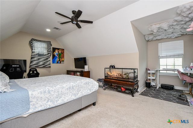 1093 Sunderman Road, Alleyton, TX 78935