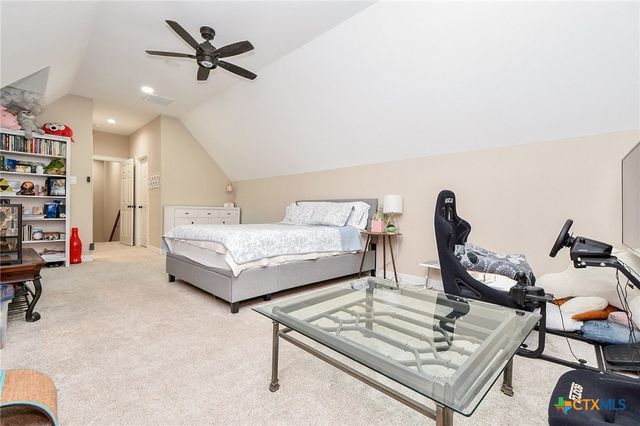 1093 Sunderman Road, Alleyton, TX 78935